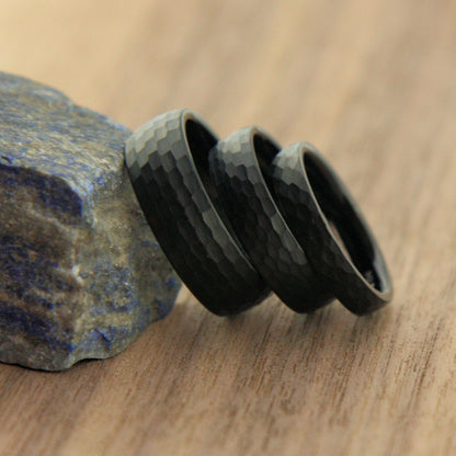 Tungsten Carbide 4, 6 or 8mm Band Brushed Hammered Pattern Black Plated Ring