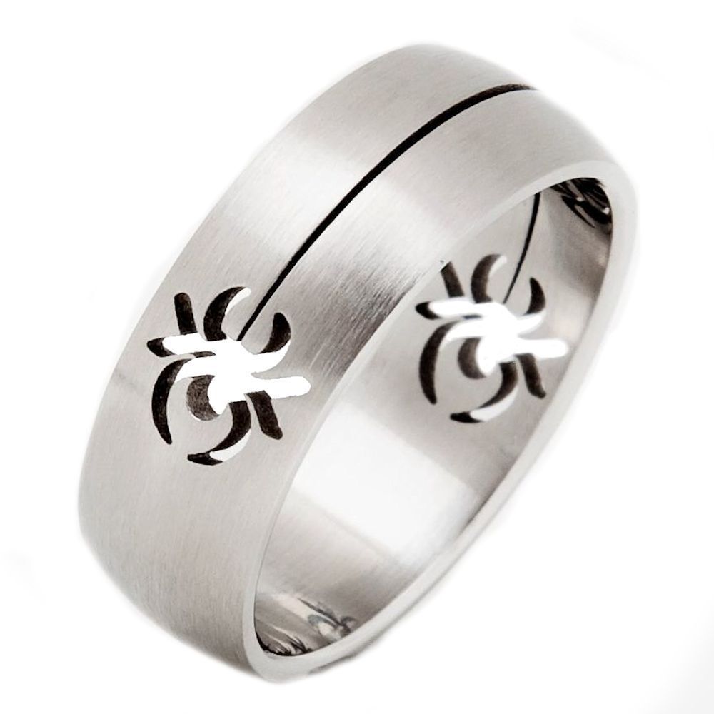 8mm Scorpion Shaped Cut Out Surgical Grade Stainless Steel Puzzle Ring Size